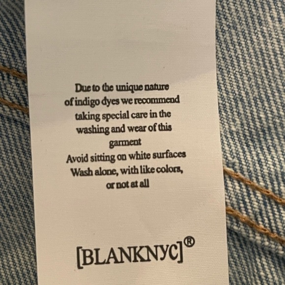 NWT BLANKNYC The Reeve Ultra High-Rise Frayed Hem Light Denim Shorts Size 25 - Picture 11 of 14